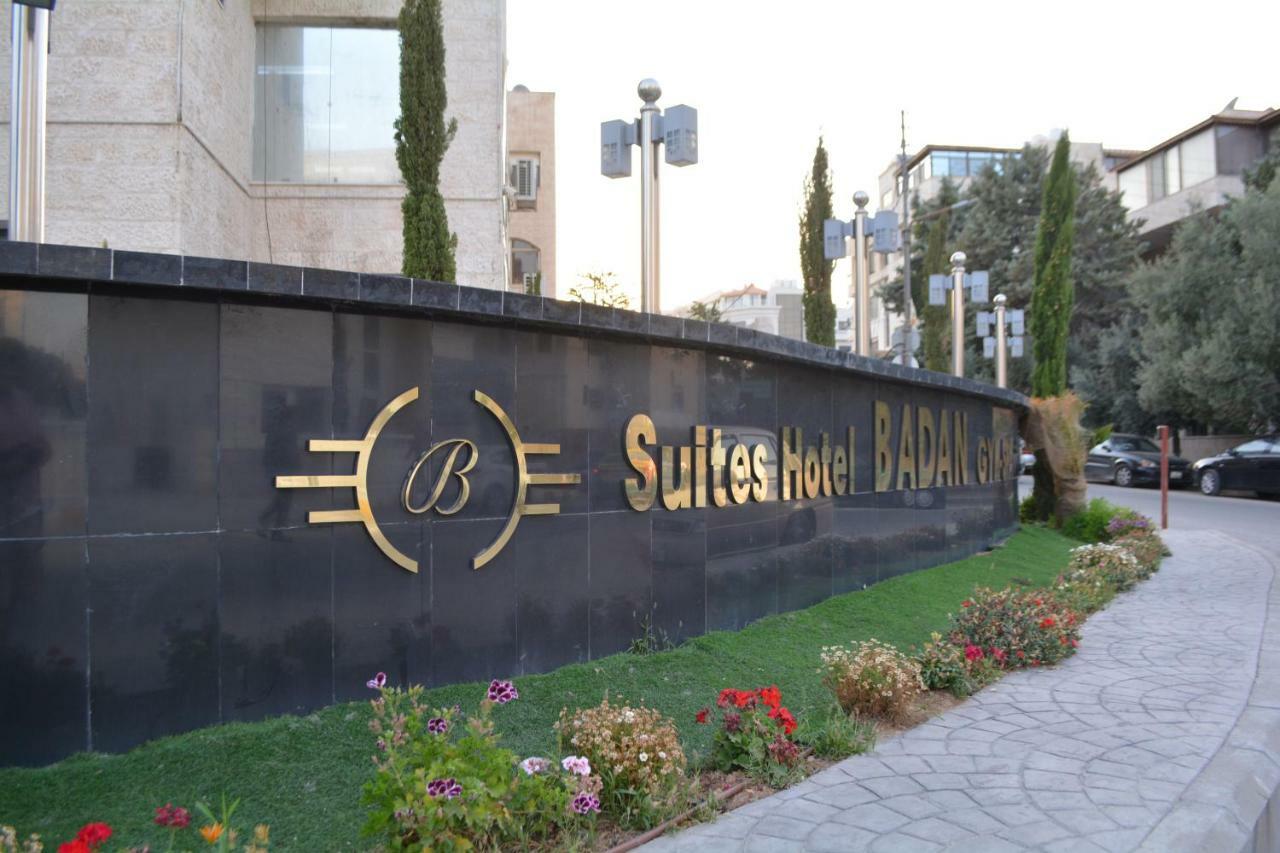 Badan Suites Safut ภายนอก รูปภาพ